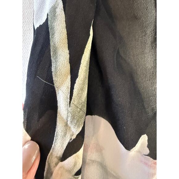 Ralph Lauren Purple Label Rectangular Silk Chiffon Scarf Classic Lilly Print - Picture 8 of 11